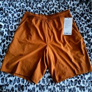 Men's Lululemon Pace Breaker short 9"